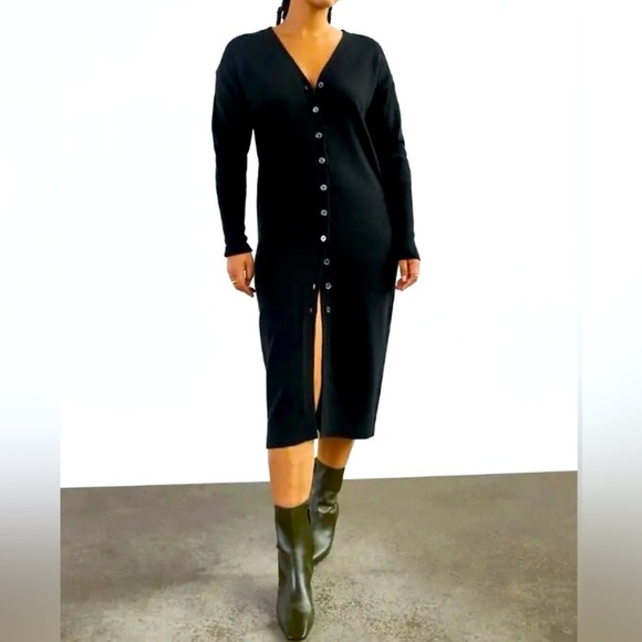 Aritzia Wilfred Utopia V-neck Cardigan Sweater Dress, Size XXS, knitted merino - Picture 1 of 9